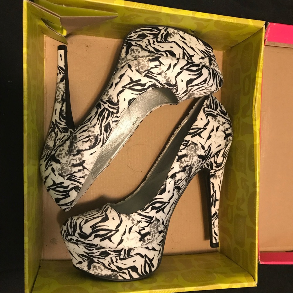 Zebra Heels